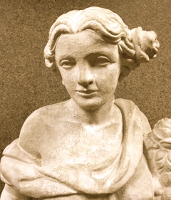Bashioum sculpture lady head
